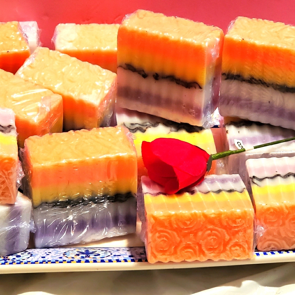 Pearly-Violeta Artesian Organic goat milk soap